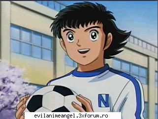 capitanul tsubasa desi sunt fata imi place mult joc fotbal. stiu iubesc orice sport.. insa cel mai