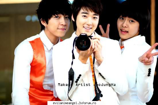 U-Kiss - sunt razele mele de soare..si ele nu imi dauneaza - Music.