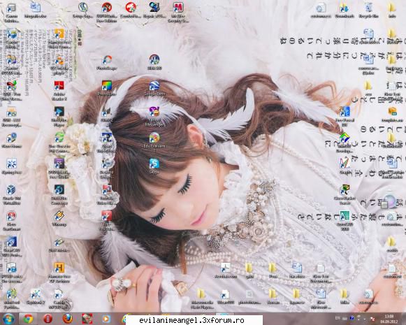 Your Desktop - Methy - Cafenea/Sedinte.