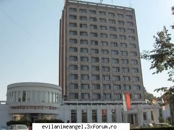 braila/ orasul meu - 10 .. hotelul traian.. aici am stat cu idiotul - Cafenea/Sedinte.