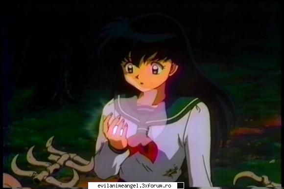 kagome - pai sa mai pun poze........ 1 - Inuyasha